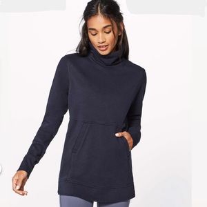 Lululemon navy press pause pullover